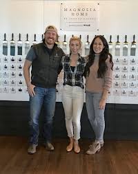 6 Surprising Realities Of Meeting Chip And Joanna Gaines In Person Chip And Joanna Gaines Joanna Gaines Joanna Gaines Style