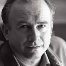 Es una representación del nacimiento de jesús con figuritas2 que representan a la virgen y san josé, el niño jesús, la mula3 y el buey4; El Lider De Ecos Del Rocio Se Estrena Como Abuelo Radiole Com