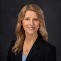 Amy Hellmann's Instagram, Twitter & Facebook