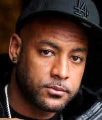 He explores the world without anger or resentment, only joy and wonder. Booba Discography Discogs