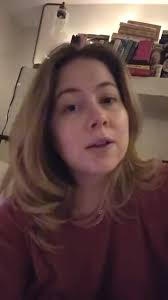 🤣💀 “World wars used to be fought over women like me”… but men are the  ones not living in reality?? I can see why the vibe check was the right  move by him.