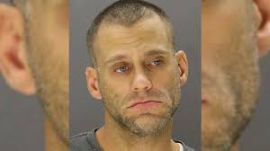 Suspect killed elderly man, sold his belongings, Dallas police say