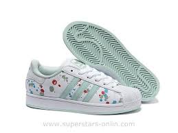 Maybe you would like to learn more about one of these? Superstar Beliebt Running Herren Adidas Blumen Adidas Beliebt Blumen Herren Running Supe Adidas Superstar Adidas Fashion Adidas Superstar Women
