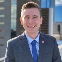 40+ "Derrick W" profiles