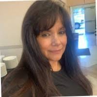 Carmen Frias's Instagram, Twitter & Facebook