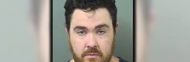 Man accused of driving drunk strikes light pole in Lake Worth Beach