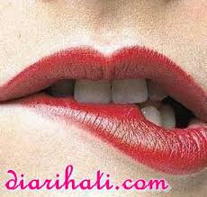 Puting dia belum lagi pucat menandakan belum ada lagi orang yang pernah hisap (hehehe). Mengapa Lelaki Suka Ramas Dan Hisap Payudara Bruceowens3 S Blog