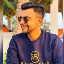 Deepa Thakkar (@Deepathakkar04)