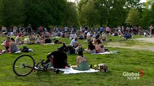 Life in trinity bellwoods revolves around the area's gorgeous park, but that doesn't mean that's all there is… check out our recommendations for places to eat, drink, and see all the art made by local creatives Packed Parks Like Trinity Bellwoods Avoidable With Better Communication Experts Say Toronto Globalnews Ca