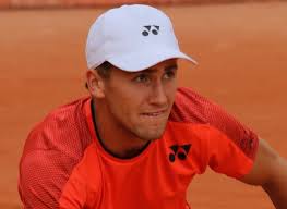 Ruud's father, christian, competed at the french open in 1999 when federer made his debut. Ruud V Sinner Live Streaming Prediction At Vienna Open