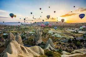 Kapadokya bölgesi, doğa ve tarihin bütünleştiği bir yerdir. Kapadokya Balon Turu Home Facebook