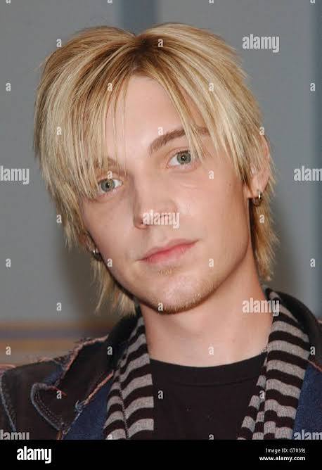 Lead singer of the rock group The Calling, Alex Band during his appearance  on MTV TRL UK, at the MTV Studios in Camden, north London Stock Photo -  Alamy