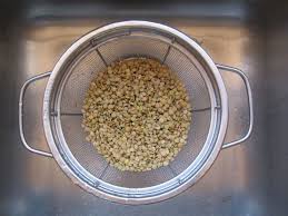 How to pronounce colander (audio) \. How To Pronounce Mujadara