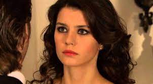 Beren saat, 26 февраля 1984 • 37 лет. Beren Saat Kimdir Beren Saat Dizileri Son Dakika Milliyet