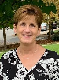 Amber Vineyard's Instagram, Twitter & Facebook