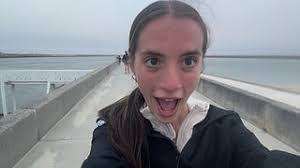 Deon Harper's Instagram, Twitter & Facebook