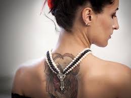 Val Luna's Instagram, Twitter & Facebook