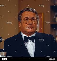 Alfred Boehm's Instagram, Twitter & Facebook