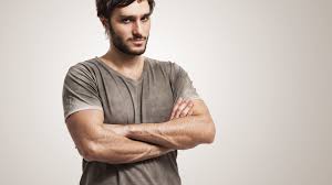 In male humans, testosterone plays a key role in the development of male reproductive tissues such as testes and prostate. Testosteron Das Unterschatzte Hormon Spektrum Der Wissenschaft