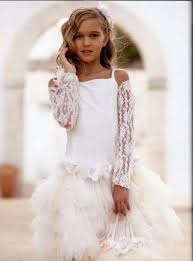 Trova una vasta selezione di vestiti comunione a prezzi vantaggiosi su ebay. Vestiti Di Comunione Bambina Abiti Per La Prima Comunione Abito Per Damigella Abiti Da Comunione