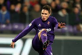 Federico chiesa (born 25 october 1997) is an italian footballer who plays as a right midfield for italian club juventus, on loan from fiorentina, and the italy national team. Squawka News On Twitter Federico Chiesa I Hope To Become Fiorentina Captain One Day I Am A Child Of This Club And The Viola Jersey Is Like A Second Skin Https T Co Hy29uiivhm