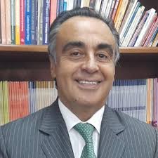 💛💙 #OrgulloSergista El Dr. Carlos Roberto Solórzano Garavito, director  del Consultorio Jurídico de la Universidad Sergio Arboleda, fue nombrado  como Magistrado de la Corte Suprema de Justicia. 👏 👏 👏 @lasergioderecho