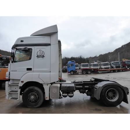 Mercedes Benz 1843LS-2004 Cab & Chassis Truck