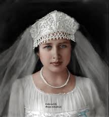 Eleanor Lowthian Clay. Wife of Edsel Ford, son of Henry Ford Born: 1896  Died: 1976 Education: University Liggett School (1907–1916) Grandchildren:  William Clay Ford Jr., Edsel Ford II, Grandparent: Richard Hudson Great