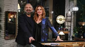 He made his professional debut at fifteen and received his diploma in piano from the conservatorio luigi cherubini in florence. Su Rai3 Via Dei Matti N 0 Con Stefano Bollani E Valentina Cenni Rai Ufficio Stampa