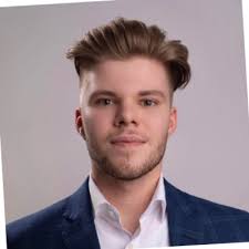 As the year draws to a close, I am pleased to announce that my  undergraduate thesis, “Immigration Reform and the Labor Market: Examining  SB1070's Wage Implications,” is being published!