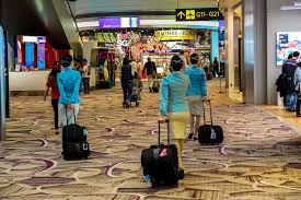 Even though this airport opened in 2014, it has turned into one of the best and most luxurious airports in the world and is now home to qatar airways. Best Airport In The World 2019 Refundor