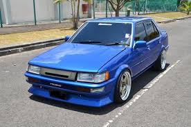 Toyota lama iaitu gl,dx,ke,xx mempunyai reka bentuk yang menarik dan body yang berat kerana ia dapat dijadikan drift.toyota ini juga cantik dan bergaya apabila modified.ramai yang menukar enjin yang besar. Toyota Le Limited Mekanika