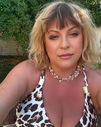 Val Lloyd (@valerie_lloyd) • Threads, Say more