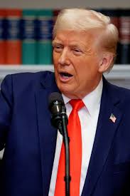 Senator Murray criticizes Trump's policies, skips joint address to meet  constituents