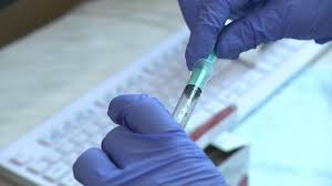 Всего в петербурге прививку от коронавируса сделали 217 тысяч человек (полный курс — 68,5 тысячи человек). V Peterburge Planiruyut Otkryt 64 Punkta Dlya Vakcinacii Ot Koronavirusa Telekanal Sankt Peterburg