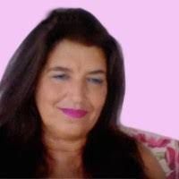 Leah Adam's Instagram, Twitter & Facebook