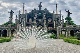 Le rive del lago maggiore sono abitate fin dall'antichità: Weekend Sul Lago Maggiore Cosa Vedere E Dove Mangiare A Stresa E Dintorni Conosco Un Posto