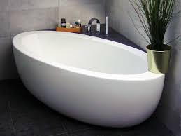 Freistehende Badewanne Cartagena Grande Aus Acryl Weiss Glanzend Badewanne Freistehende Badewanne Badewanne Umbauen