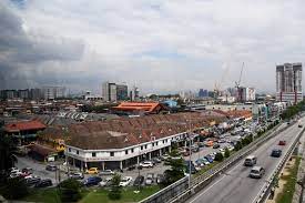 Subang jaya 21 şubat 1976 tarihinde kuala lumpur'un konut ihtiyacını karşılamak amacıyla kurulmuş olup, 1 ocak 1997 tarihinde belediye statüsü almıştır.1 şehir günümüzde ülkenin en büyük şehirlerinden biridir. City Status For Subang Jaya Municipal Council Edgeprop My