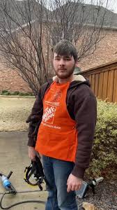 Teagan Connor (@homedepotguilotine)