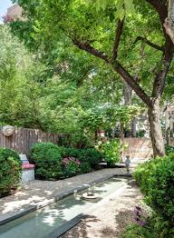 A Garden By Miranda Brooks For A Greenwich Village Brownstone Garten Haus Und Garten New York Stadthaus