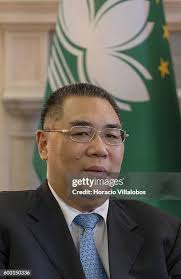 Fernando Chui Sai On, Chief Executive of Macau, meets with Prime... News  Photo