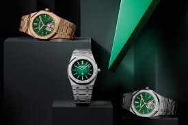 Which is the most famous watch of audemars piguet? The Audemars Piguet Royal Oak Goes Green For 2021 Oracle Time