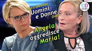 Ha fatto l'amore con me. Anticipazioni Uomini E Donne Over Angela Aggredisce Maria De Filippi Youtube