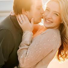 Marlee King and Devon Bucks' Wedding Website