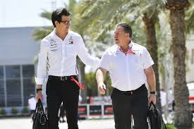 He holds a 33% stake in mercedes amg petronas motorsport for. Formel 1 Toto Wolff Sauer Auf Mclaren Boss Erzahlt Shit