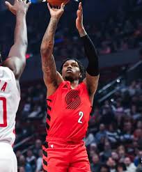 Tar Heels in pros: Love makes history with 3-point output; Nance scores 42