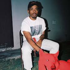 Boog·ied , boog·y·ing , boog·ies 1. Boogie Stars In A Music Video For His Self Destruction Single