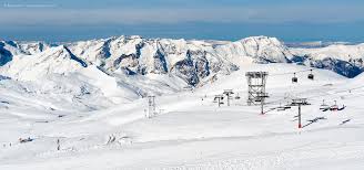 Your ski rental les 2 alpes with the store venosc sports. Les 2 Alpes Ski Resort Review French Alps Mountainpassions