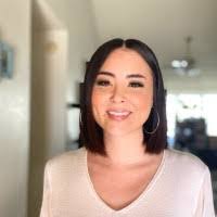 Kimberly Kennard's Instagram, Twitter & Facebook